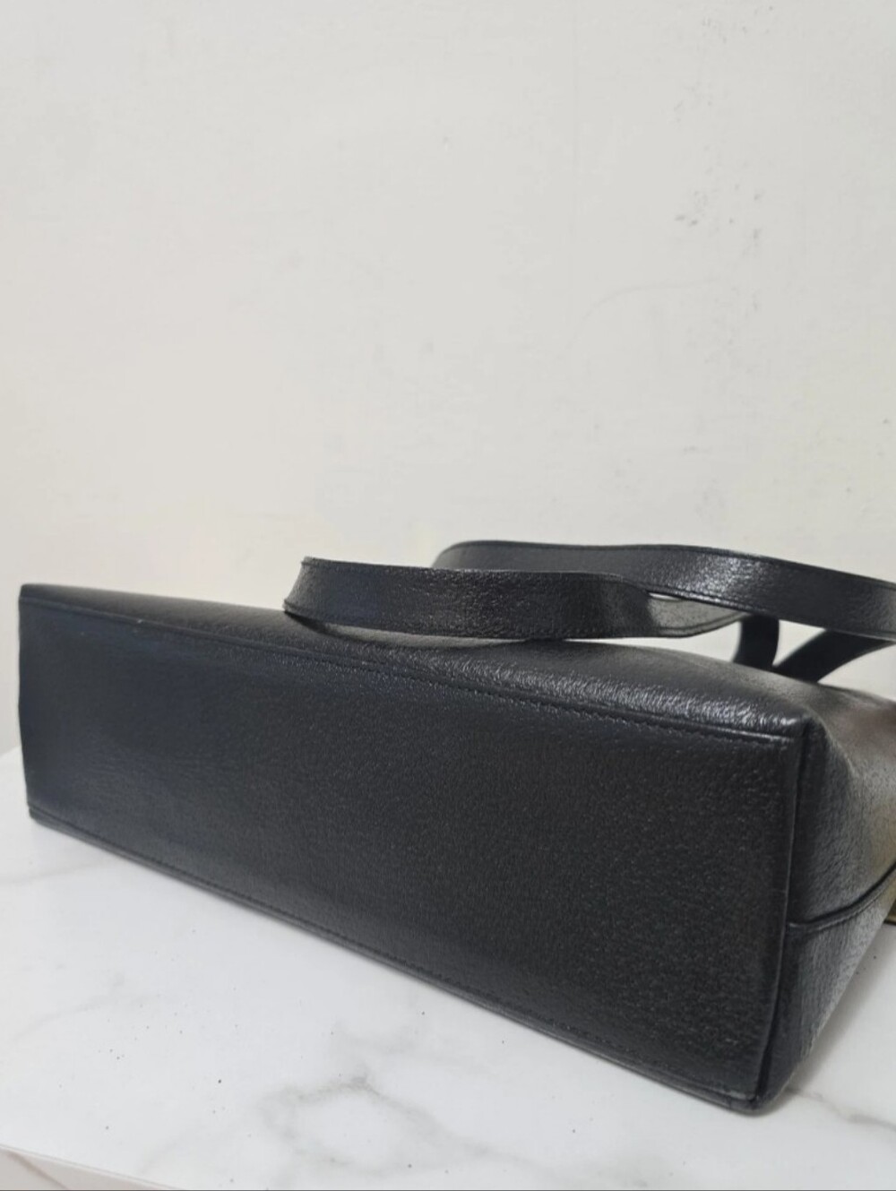 Gucci Black Leather Bag - Picture 4 of 5